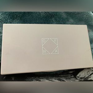 Ofra “Sitting Pretty” bronzers